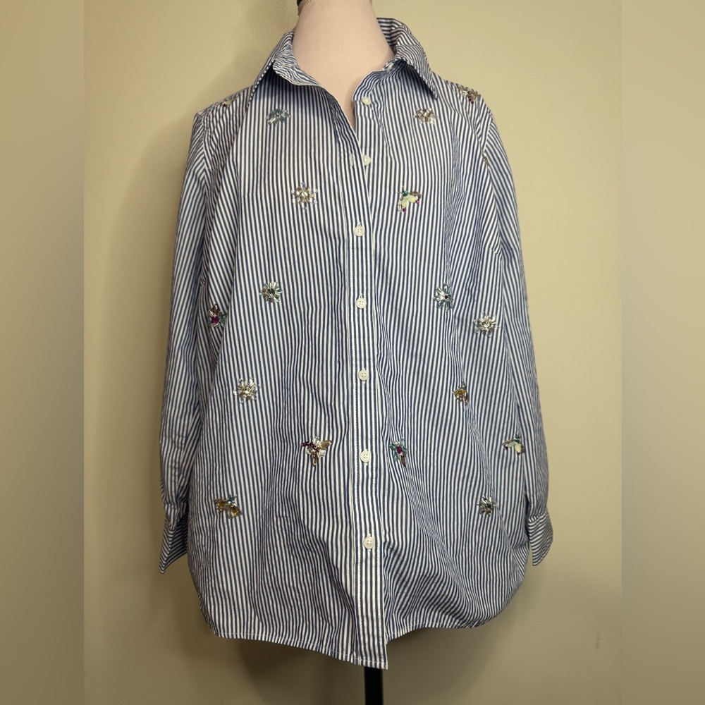 Talbots Striped women’s button down Shirt with rhinestone Details size 2XP